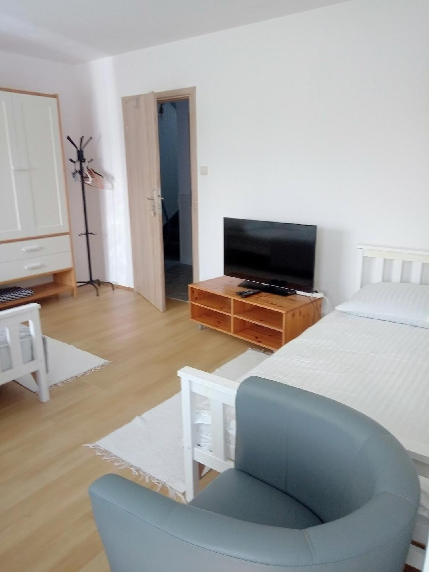 Apartament Pokoje u Bożeny Ostrowo  Zewnętrze zdjęcie