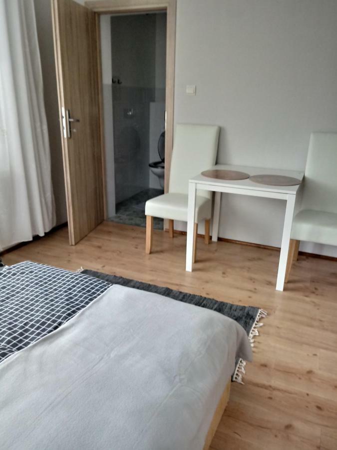 Apartament Pokoje u Bożeny Ostrowo  Zewnętrze zdjęcie